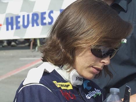 Rollcentre Racing er blandt de teams der har en kvindlig kører med i teamet - franske Vanina Ickx.